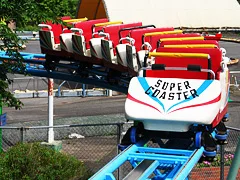秋吉台サファリランド 遊園地の施設紹介